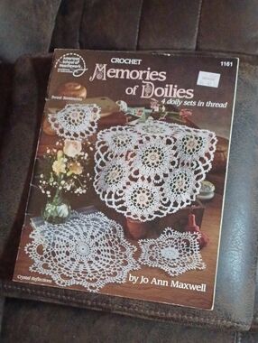 4/$30 Crochet Memories of Doilies Pattern Book by Jo Ann Maxwell